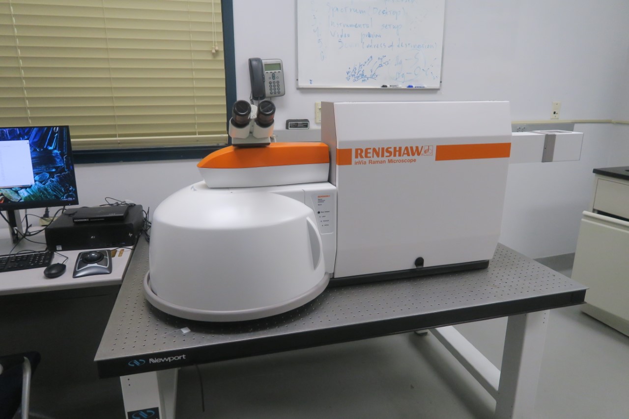 New Raman spectroscopy microscope installation at the College of Engineering & Computing